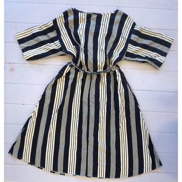 Girl With Curves Black & White Striped Belted Midi Dress - Size M - Picture 7 of 9